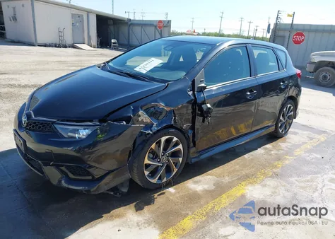 2018 Toyota Corolla Im from USA, damaged, VIN JTNKARJE3JJ561515